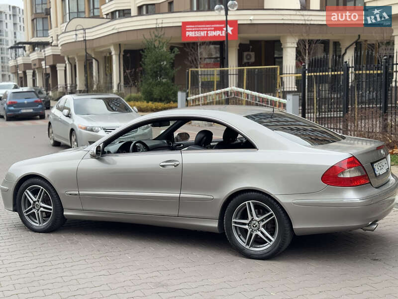 Купе Mercedes-Benz CLK-Class 2006 в Києві