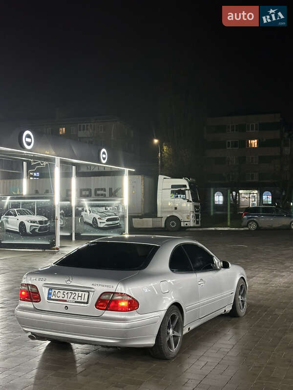 Купе Mercedes-Benz CLK-Class 2001 в Ровно