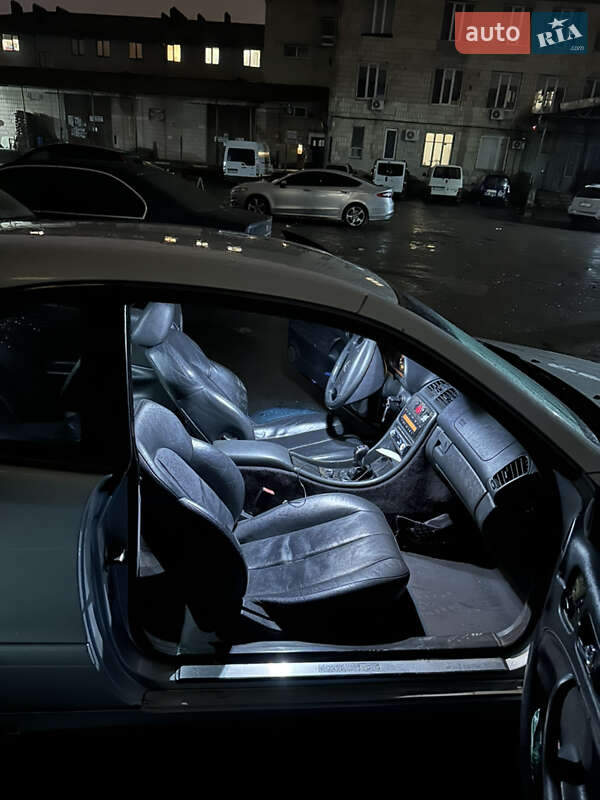 Купе Mercedes-Benz CLK-Class 2001 в Ровно
