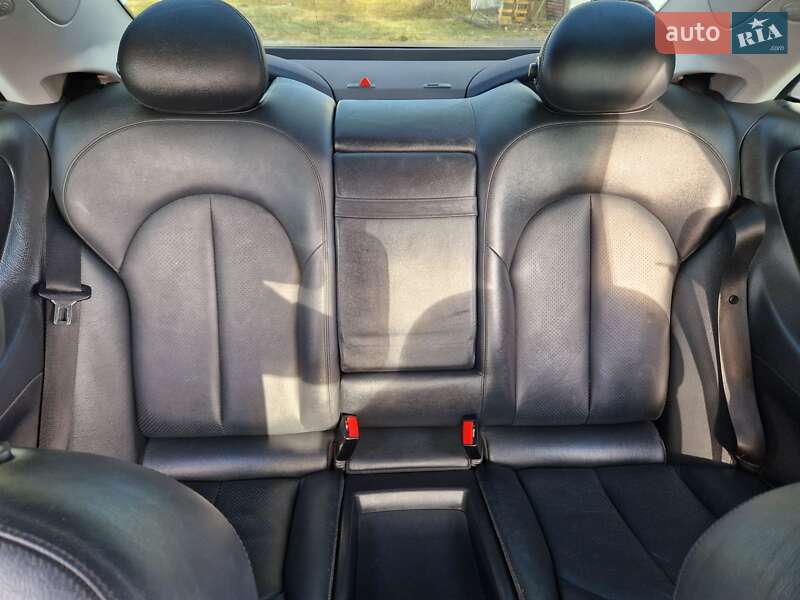 Купе Mercedes-Benz CLK-Class 2002 в Львове