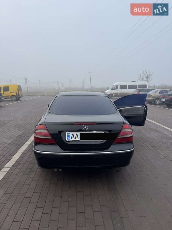 Купе Mercedes-Benz CLK-Class 2004 в Красилове