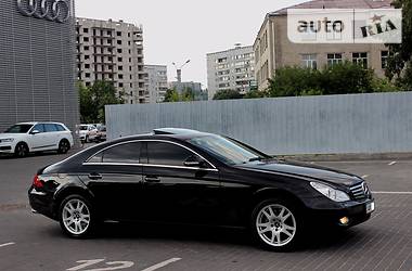 Позашляховик / Кросовер Mercedes-Benz CLS-Class 2005 в Харкові