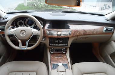 Седан Mercedes-Benz CLS-Class 2012 в Днепре