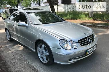  Mercedes-Benz CLS-Class 2002 в 