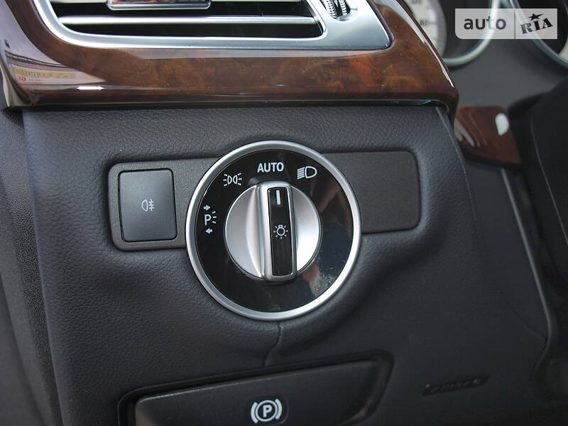 Седан Mercedes-Benz CLS-Class 2011 в Києві