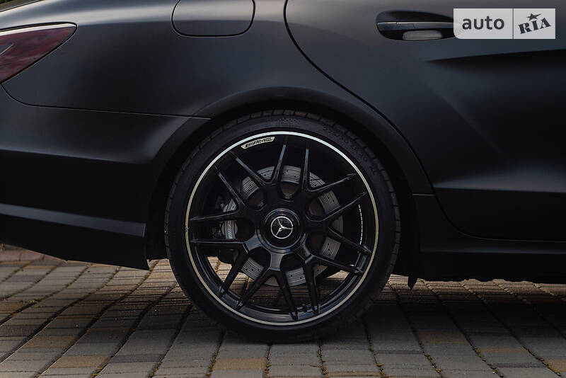 Купе Mercedes-Benz CLS-Class 2012 в Черновцах