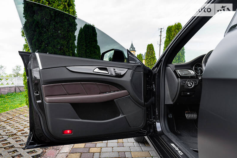 Купе Mercedes-Benz CLS-Class 2012 в Черновцах