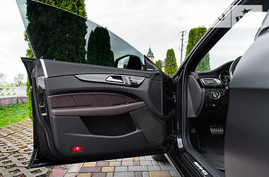 Купе Mercedes-Benz CLS-Class 2012 в 