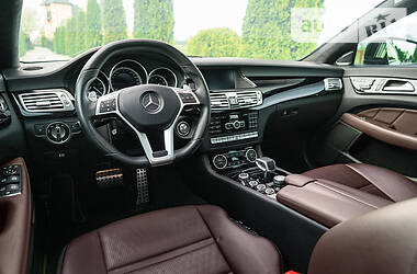 Купе Mercedes-Benz CLS-Class 2012 в 