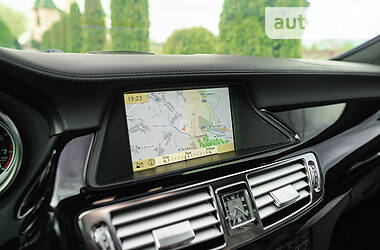 Купе Mercedes-Benz CLS-Class 2012 в 