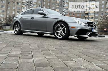 Купе Mercedes-Benz CLS-Class 2010 в 