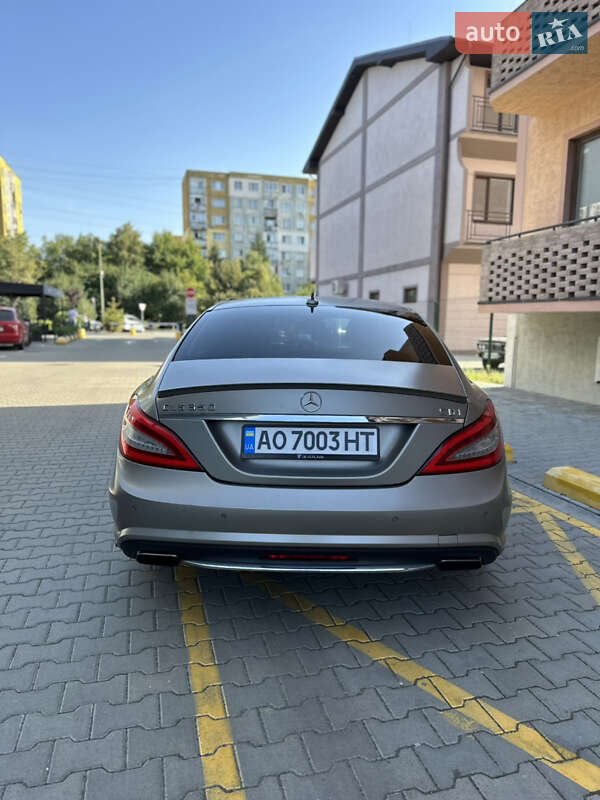 Купе Mercedes-Benz CLS-Class 2010 в Ужгороде