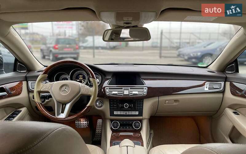 Седан Mercedes-Benz CLS-Class 2011 в Львове