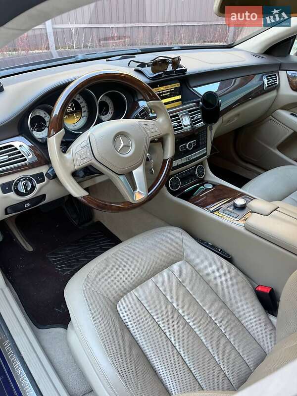 Седан Mercedes-Benz CLS-Class 2011 в Києві