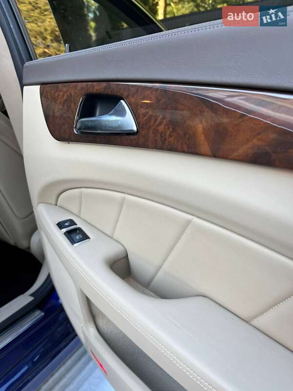 Седан Mercedes-Benz CLS-Class 2011 в Києві