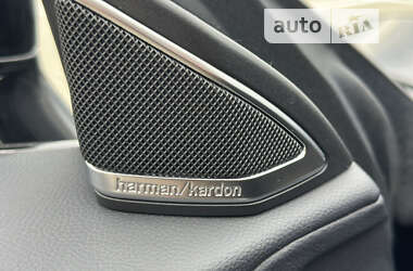 Седан Mercedes-Benz CLS-Class 2012 в 