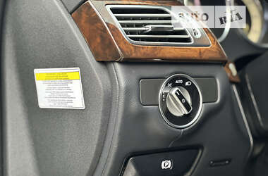 Седан Mercedes-Benz CLS-Class 2012 в 