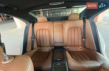 Седан Mercedes-Benz CLS-Class 2015 в 