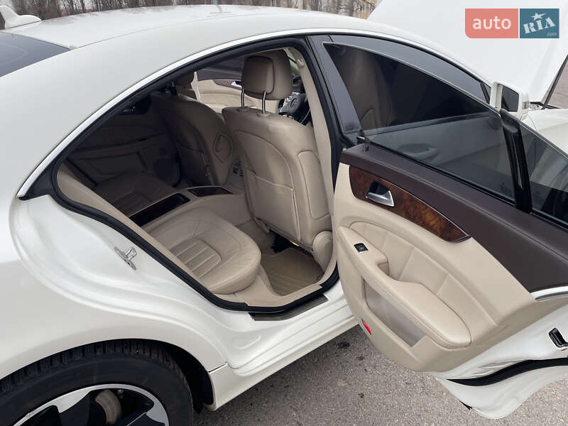 Седан Mercedes-Benz CLS-Class 2015 в Черкассах