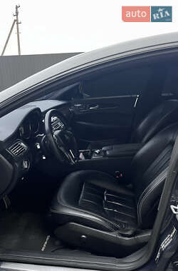 Седан Mercedes-Benz CLS-Class 2012 в 