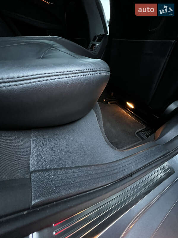 Седан Mercedes-Benz CLS-Class 2011 в Киеве