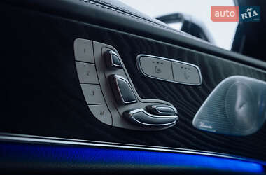 Купе Mercedes-Benz CLS-Class 2020 в 