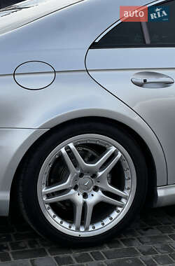 Купе Mercedes-Benz CLS-Class 2004 в 
