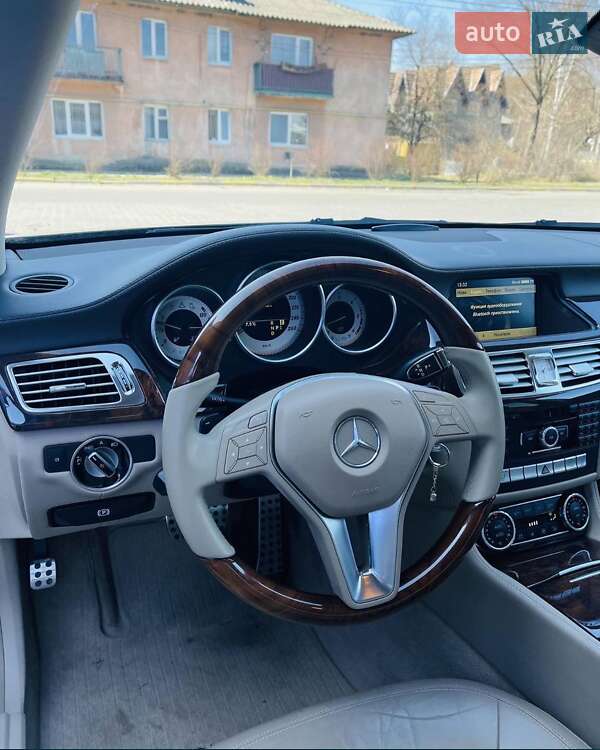 Седан Mercedes-Benz CLS-Class 2011 в Хмельницком