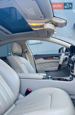 Седан Mercedes-Benz CLS-Class 2011 в 