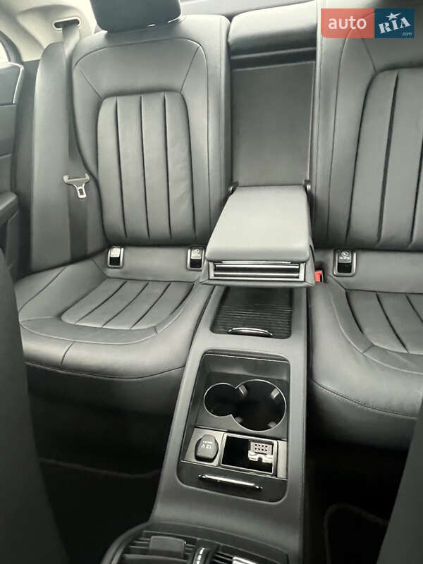 Седан Mercedes-Benz CLS-Class 2016 в Тернополі