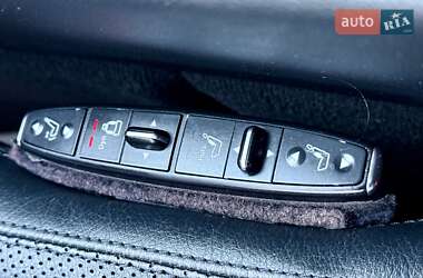 Седан Mercedes-Benz CLS-Class 2012 в 