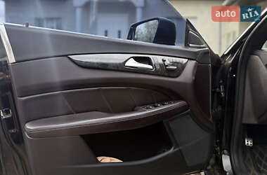 Седан Mercedes-Benz CLS-Class 2012 в 