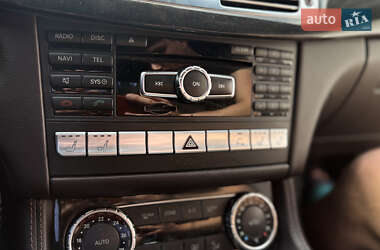 Седан Mercedes-Benz CLS-Class 2012 в 