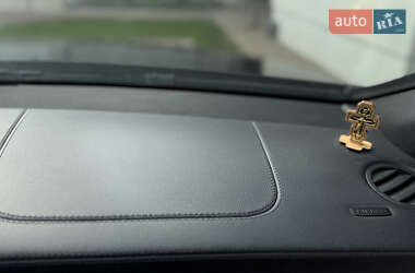 Седан Mercedes-Benz CLS-Class 2012 в 