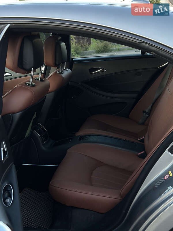 Купе Mercedes-Benz CLS-Class 2010 в Запоріжжі