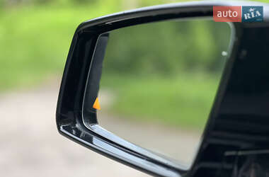 Седан Mercedes-Benz CLS-Class 2012 в 