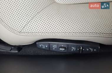 Седан Mercedes-Benz CLS-Class 2011 в 
