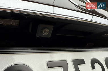 Седан Mercedes-Benz CLS-Class 2012 в 