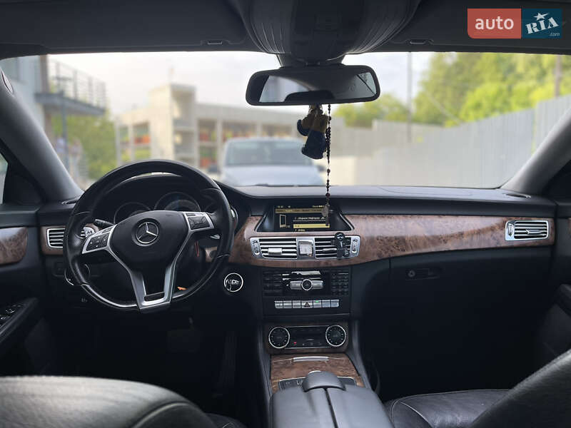 Седан Mercedes-Benz CLS-Class 2012 в Львове