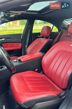 Седан Mercedes-Benz CLS-Class 2011 в 