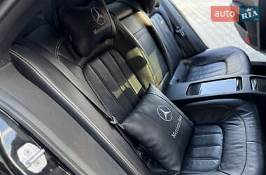 Купе Mercedes-Benz CLS-Class 2010 в 