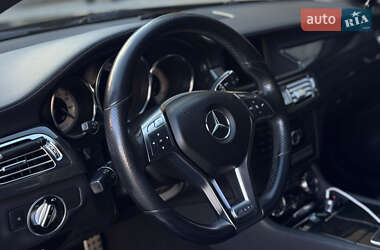 Купе Mercedes-Benz CLS-Class 2010 в 
