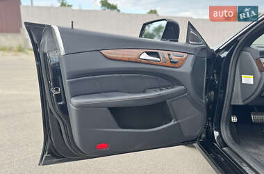 Седан Mercedes-Benz CLS-Class 2012 в 