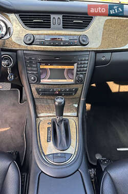Купе Mercedes-Benz CLS-Class 2010 в 