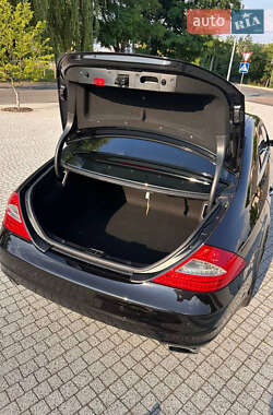 Купе Mercedes-Benz CLS-Class 2010 в 