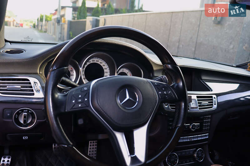 Седан Mercedes-Benz CLS-Class 2012 в Чернівцях