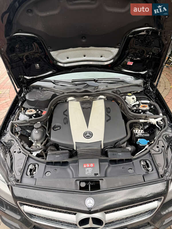 Седан Mercedes-Benz CLS-Class 2012 в Чернівцях