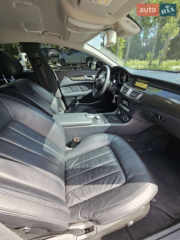 Седан Mercedes-Benz CLS-Class 2011 в Львове