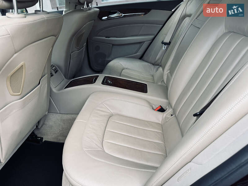 Седан Mercedes-Benz CLS-Class 2012 в Львове