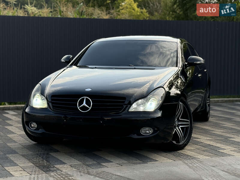 Купе Mercedes-Benz CLS-Class 2006 в Сваляві